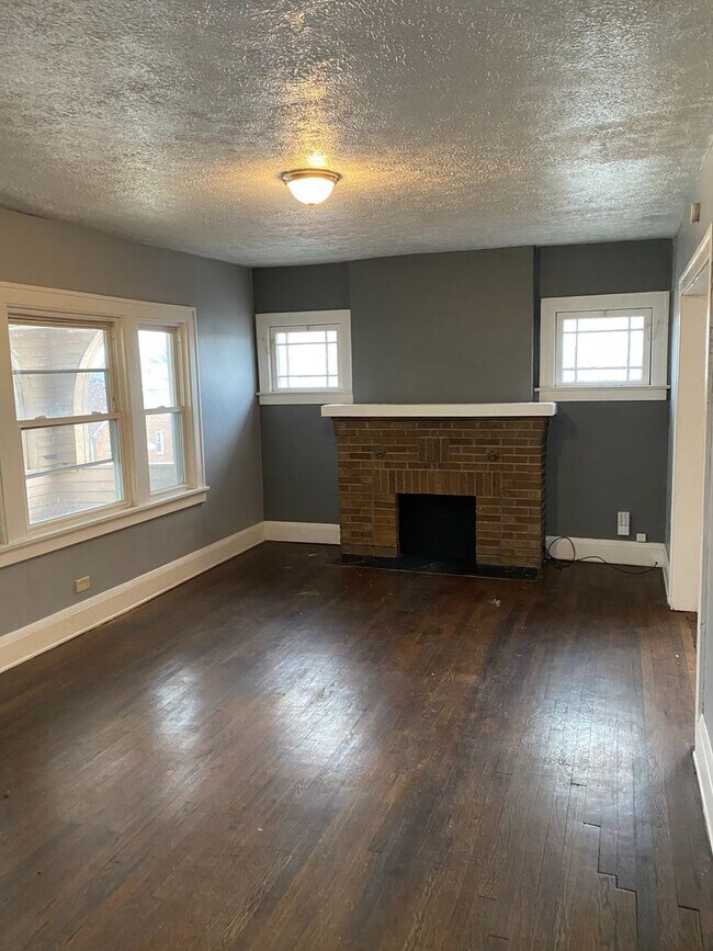 Foto del edificio - 4720 Rockwood Rd