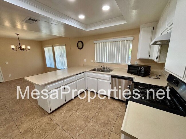 Foto del edificio - 2507 N Palm Ave