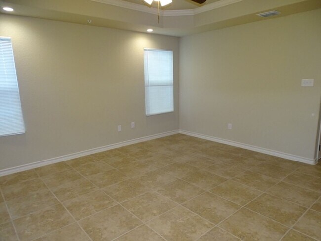 Foto del edificio - 6414 Luglio Ln