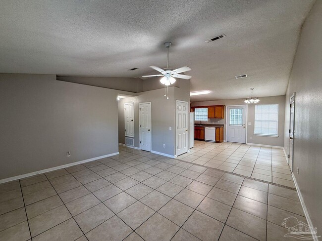 Building Photo - 4167 Bell Ln