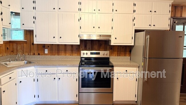 Building Photo - 42 Bagwell Dr