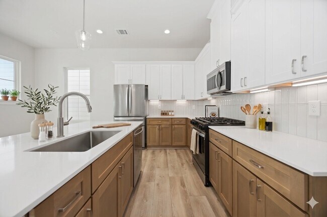 Building Photo - 6109 Campo Vista Dr
