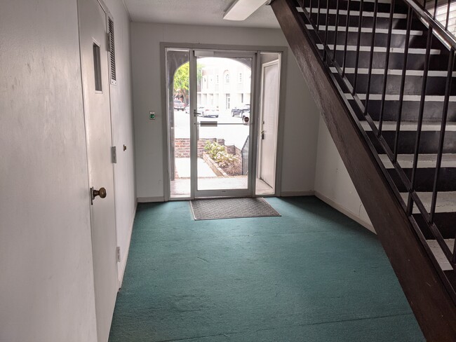 Foto del edificio - 259 E Bay St