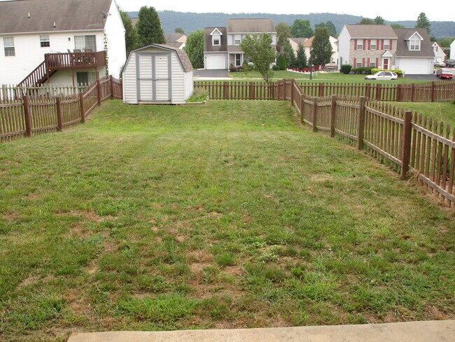 Foto del edificio - 147 Chelmsford Dr