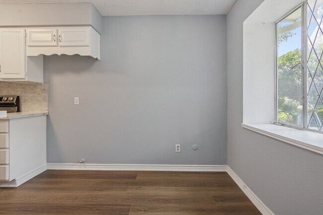 Building Photo - 14447 Misty Meadow Ln