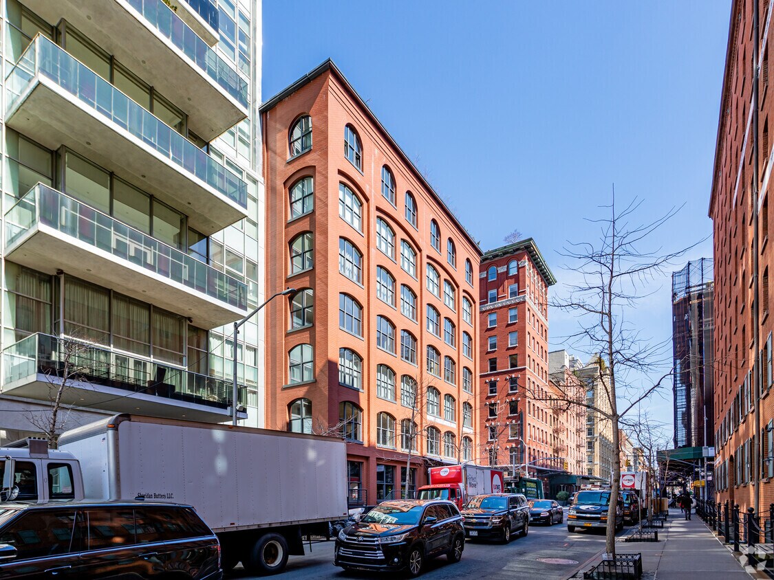 Building Photo - Pearline Soap Factory Condominium
