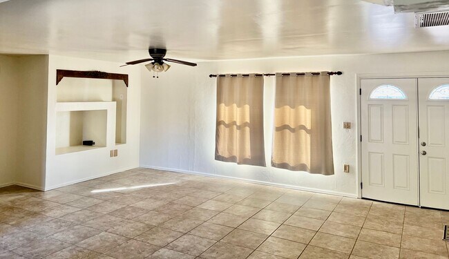 Building Photo - 4609 Glisch Rd, Sierra Vista