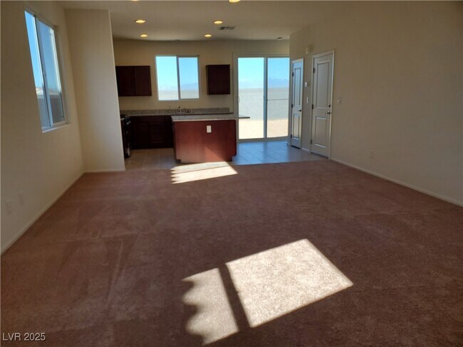 Building Photo - 2713 Holmes Creek Ct