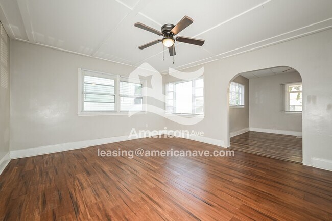 Foto del edificio - 451 Highland Ave