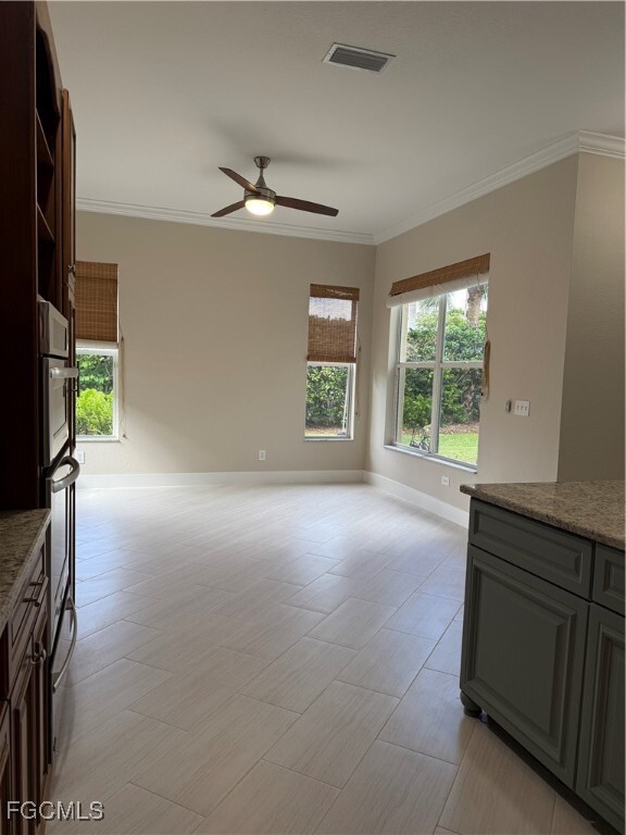 Building Photo - 8689 Spring Mountain Way