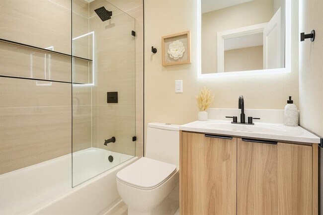 Foto del edificio - 1399 NE 38th St