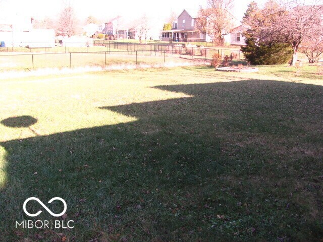 Foto del edificio - 10604 Creekside Woods Dr
