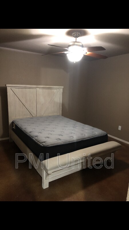 Foto del edificio - 161 Smokey Terrace Ln