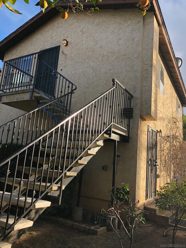 Building Photo - 4657 Brighton Ave