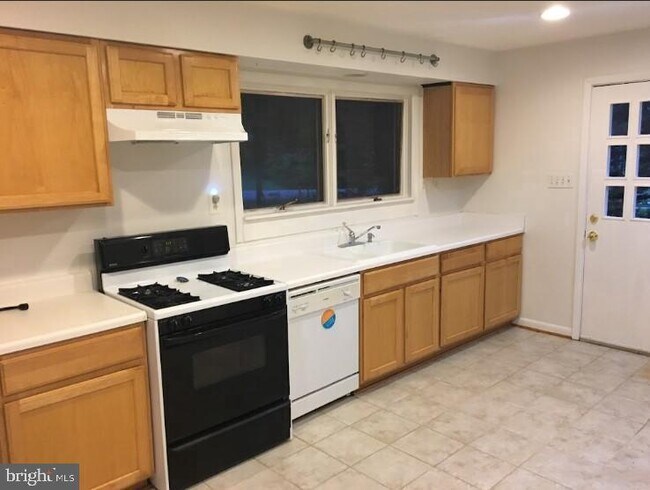 Foto del edificio - 731 Miller Ave