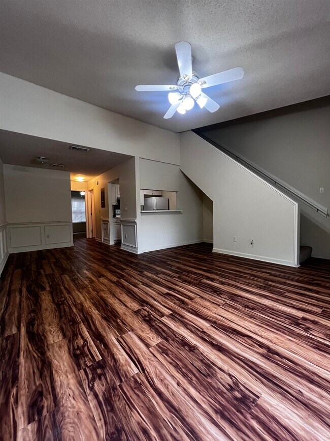 Building Photo - 2534 Emerald Ridge Loop