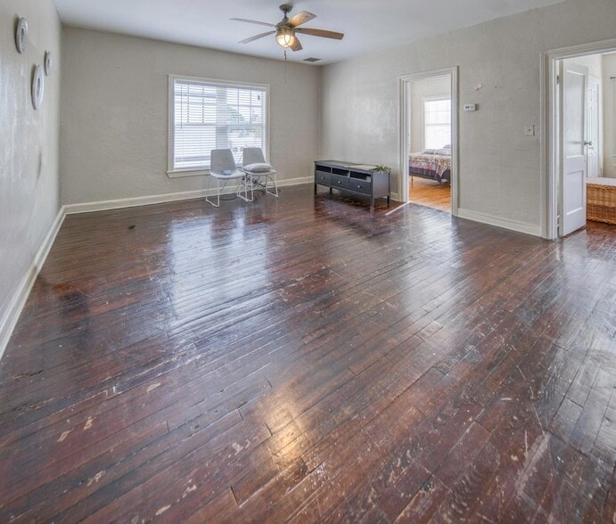 Photo - 205 N Federal Highway Unit B