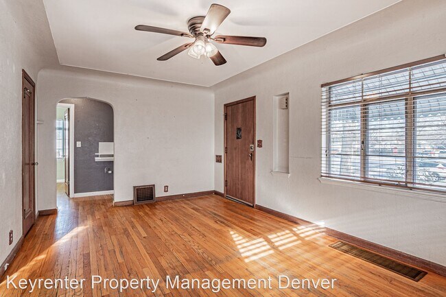 Foto del edificio - 3 br, 2 bath House - 4195 Benton Street