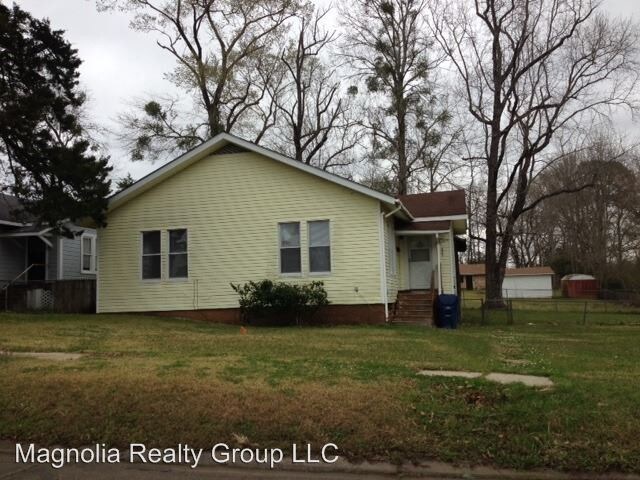 Primary Photo - 3 br, 2 bath House - 403 S 1st St
