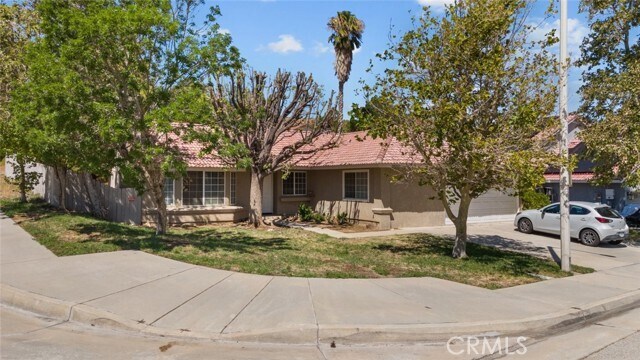 Building Photo - 39303 Chalfont Ln