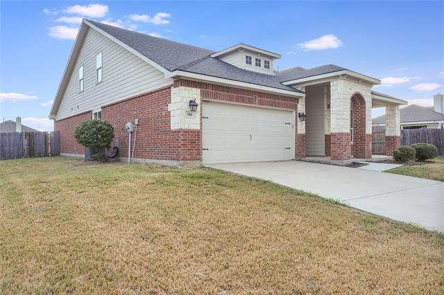 Building Photo - 900 Penny Royal Ct