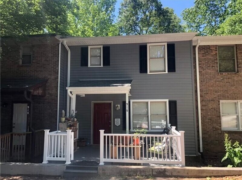 916 Rd, Clemson, SC 29631 Condo for Rent in Clemson, SC