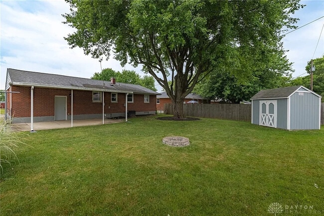 Building Photo - 4701 Tall Oaks Dr