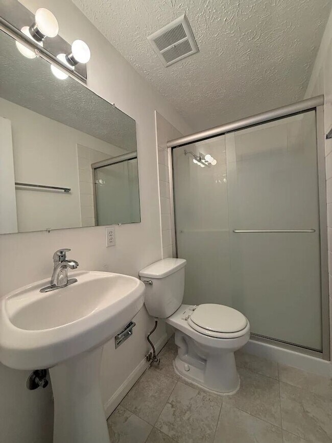 Foto del edificio - Spacious 4-Bedroom Home in Peachtree City! ***Get 50% Off Your First Month! Limited Time – Ends A...