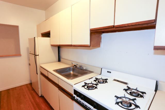 Foto del edificio - 657 W Cornelia Ave
