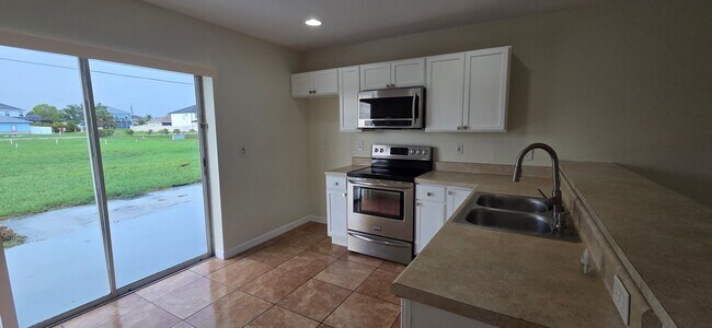 Foto del edificio - Duplex for rent