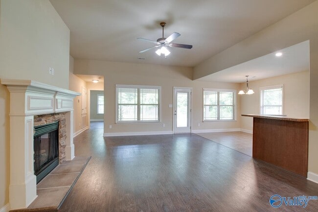 Building Photo - 368 Harbor Glen Dr SW
