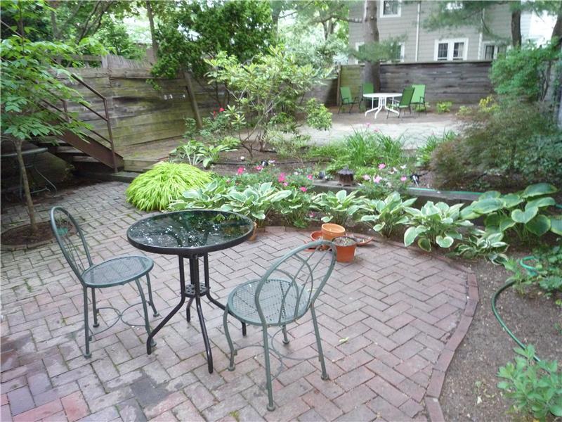 Primary Photo - 9 Bowdoin St
