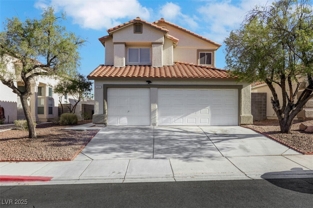Foto principal - 7333 Sunspot Dr