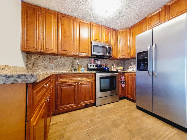 Foto del edificio - 11543 SW 6th St
