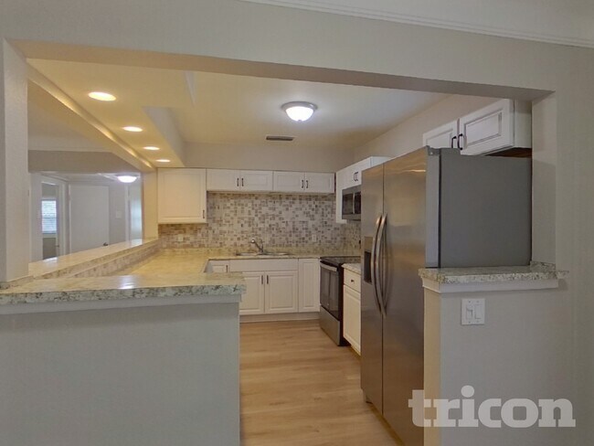 Foto del edificio - 6630 17th Ln N