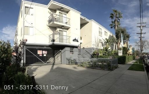 Interior Photo - 5317 Denny Avenue