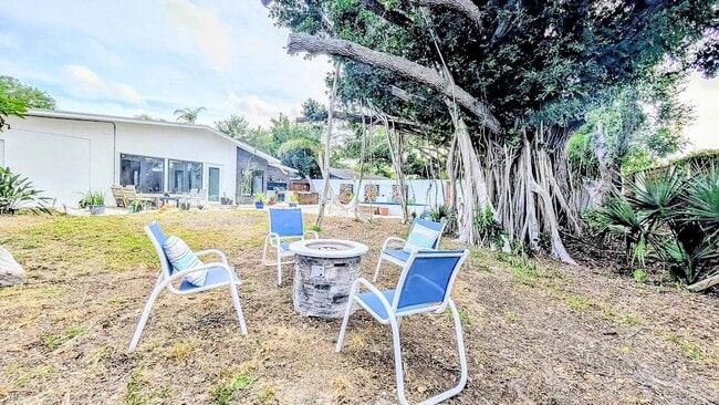 Foto del edificio - 3579 Plantation Dr
