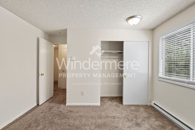 Building Photo - Beautiful and remodeled 1-Bedroom Apartment In Spokane Valley
