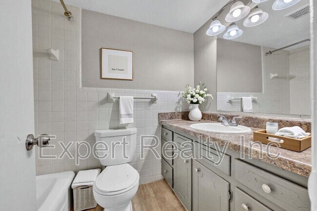 Foto del edificio - 3221 Avenue S