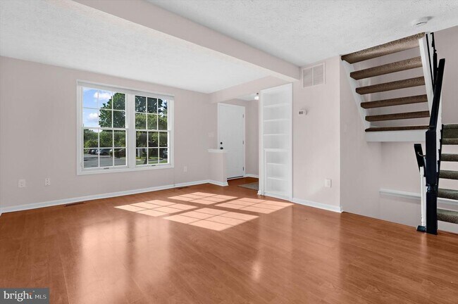 Foto del edificio - 8164 Hazy Dawn Ct