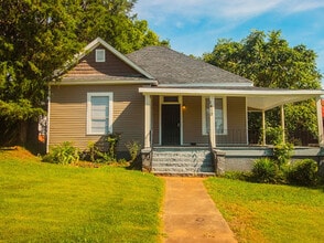Building Photo - 1410 46th St Ensley