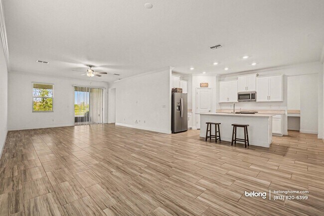 Building Photo - 10043 Campanula Ct