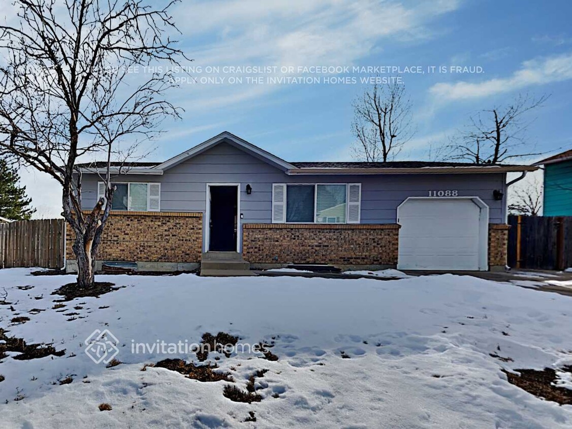 Foto principal - 11088 Newland St