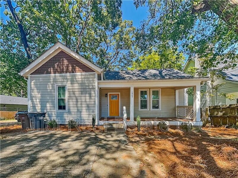Primary Photo - 1849 E Farris Ave