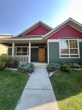 Building Photo - 3962 Bosal St