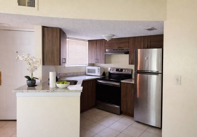 Photo - 1964 Lake Atriums Cir Apartment