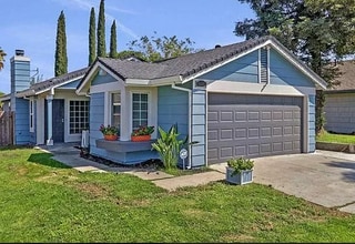 Building Photo - 3440 Buthmann Ave