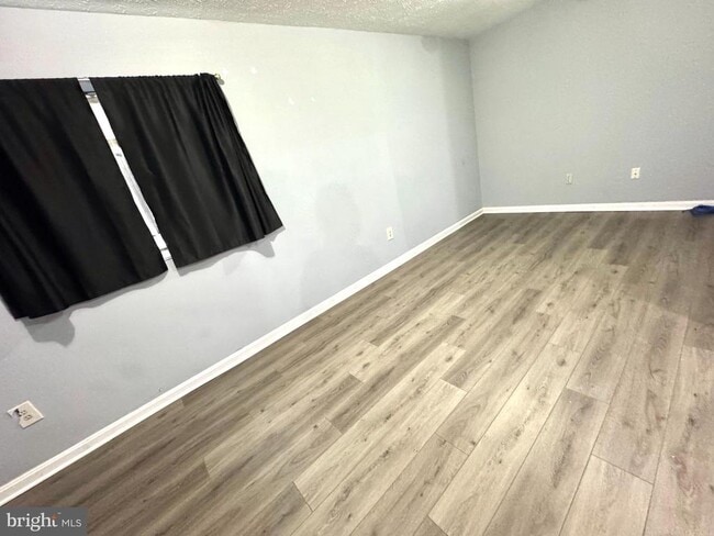 Building Photo - 508 Kingdom Ct