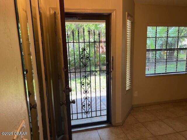 Building Photo - 993 Stonybrook Cir