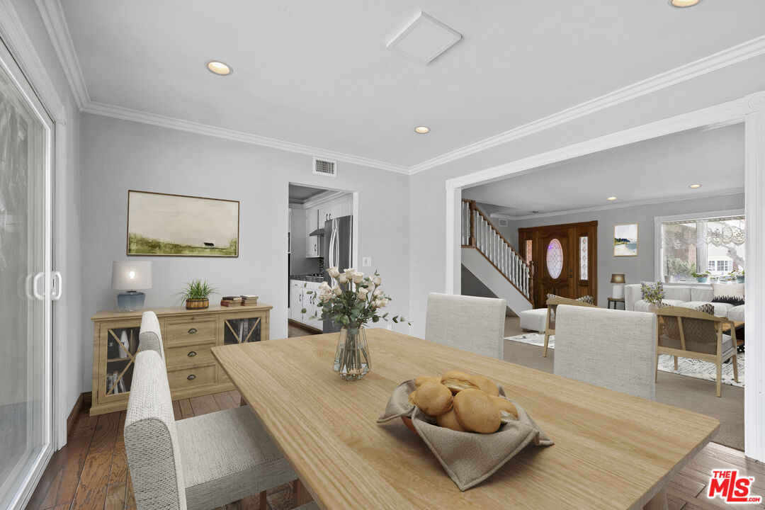 Foto principal - 5031 Kearsarge Ave